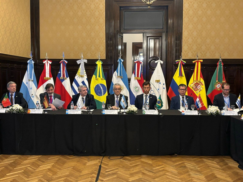 Foto da sessão de abertura