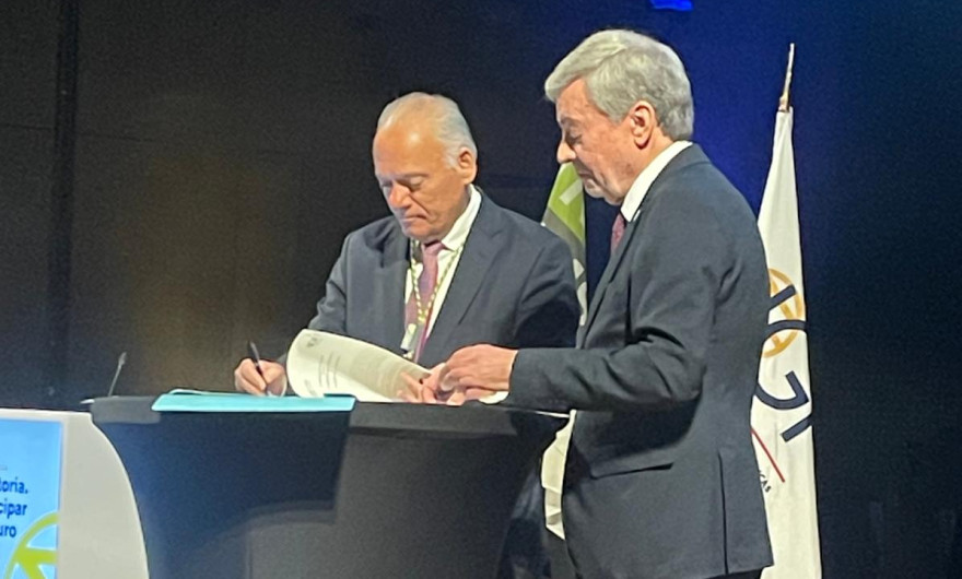 Foto dos Senhores Inspetor-Geral de Finanças e Procurador-Geral da República